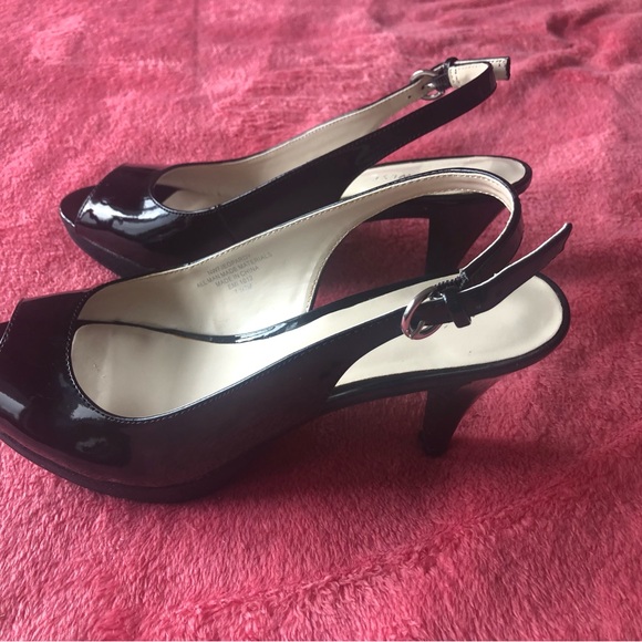 Nine West size 7.5 black patent leather sling backs - Picture 6 of 12